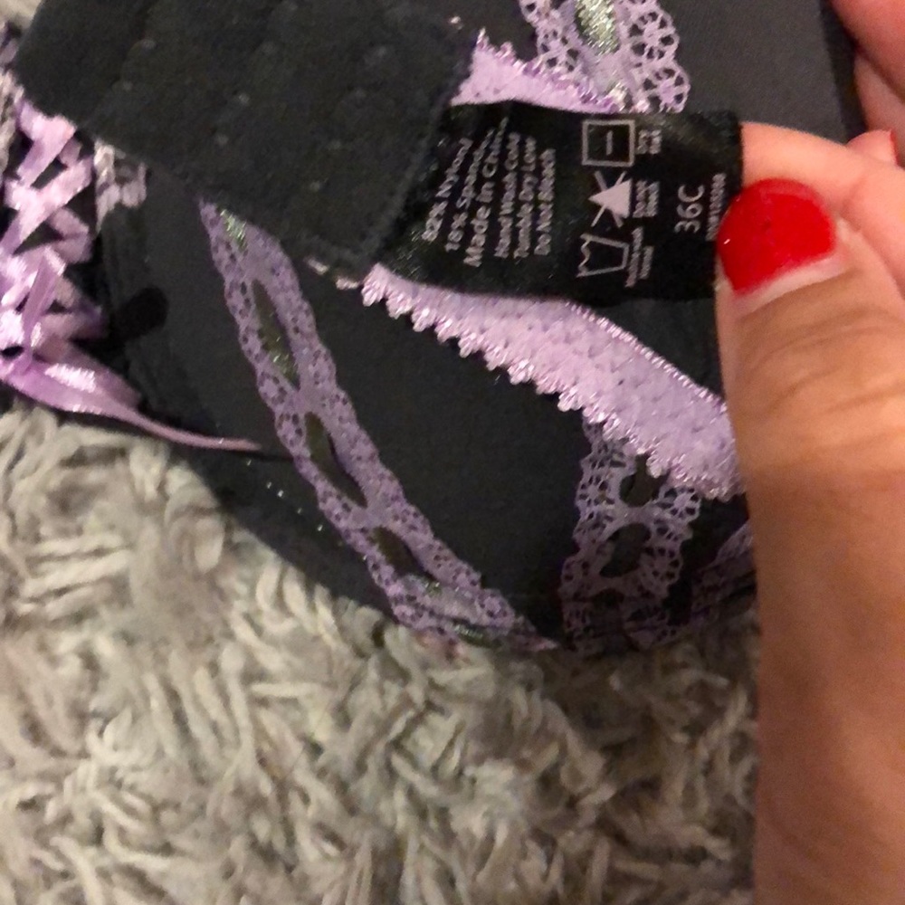 Bra - Picture 2 of 2